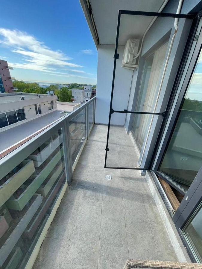 Апартаменты Sea View Apartament Мамая Экстерьер фото